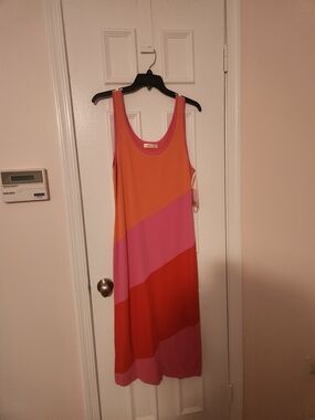 Sleeveless Colorblock Maxi Dress in Orange, Pink & Red